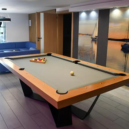 Cobalt Aparthotel